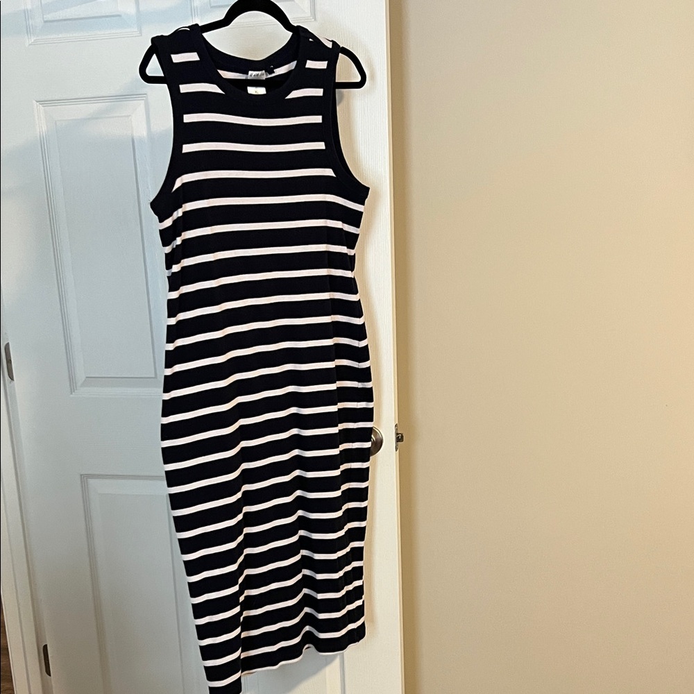 Striped Navy and White Sleeveless Dress